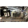 Image 2 : SMOKELESS INDOOR GRILL, KEURIG COFFEE MAKER, INSTANT POT & TOASTER OVEN