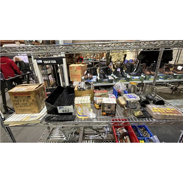 SHELF OF ASSORTED ITEMS INCLUDING; LOADER SET, MOTORCYCLE PARTS, STEINS & MORE