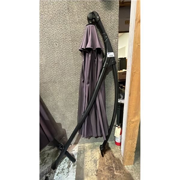 CANTILEVER PATIO UMBRELLA (NO BASE)