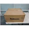 Image 3 : Fellowes PB2450 Plastic Comb Binding Machine New in Box