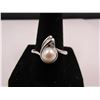 Image 1 : Sterling Silver Size 8 Pearl Like Ring