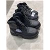 Image 3 : 2 NEW SIZE 8 MENS WINTER BOOTS