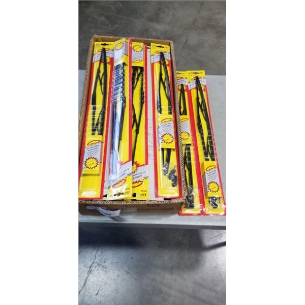 BOX OF NEW 19" WINDSHEILD WIPERS
