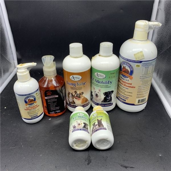 LOT OF NEW ANIMAL HYGIENIC PRODUCTS