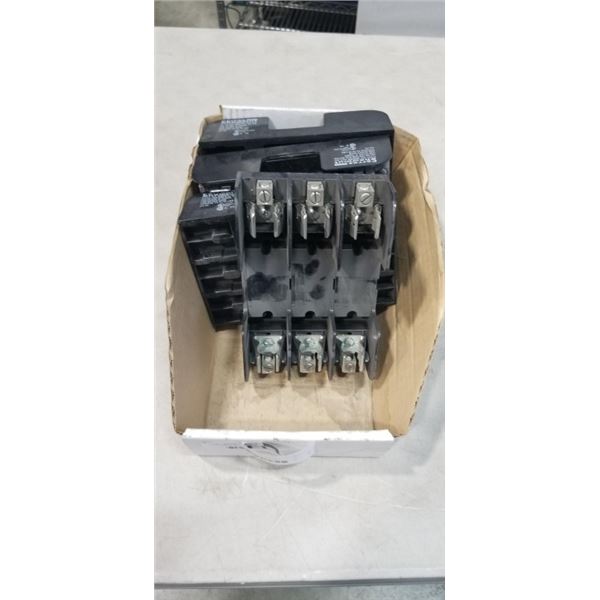 4 FERRAZ SHAWMUT FUZE BOXES