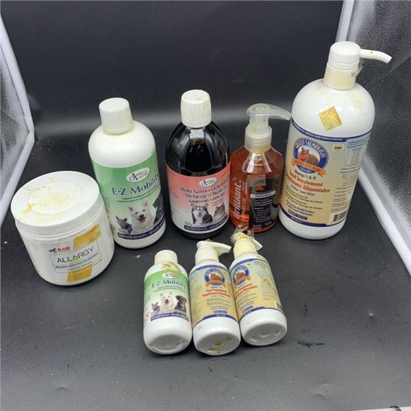 LOT OF NEW ANIMAL HYGIENIC PRODUCTS