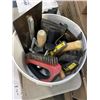 Image 2 : LOT OF TOOLS, TILE CUTTER, GLUE GUN, ETC