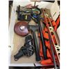 Image 3 : LOT OF TOOLS, TILE CUTTER, GLUE GUN, ETC