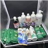 Image 1 : LOT OF NEW ANIMAL HYGIENIC PRODUCTS
