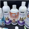 Image 3 : LOT OF NEW ANIMAL HYGIENIC PRODUCTS