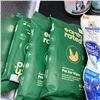 Image 6 : LOT OF NEW ANIMAL HYGIENIC PRODUCTS