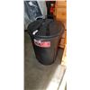 Image 1 : RUBBERMAID ROUGH NECK GARBAGE CAN
