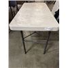 Image 2 : 4FT FOLDING TABLE
