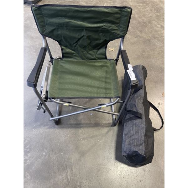 2 CAMPING CHAIRS