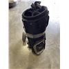 Image 2 : GOLF BAG W/ PUSH CART