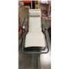 Image 3 : ZERO GRAVITY FOLDING PATIO CHAIR