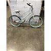 Image 1 : WHITE HUFFY BIKE