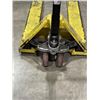 Image 2 : YELLOW PALLET JACK, WORKING