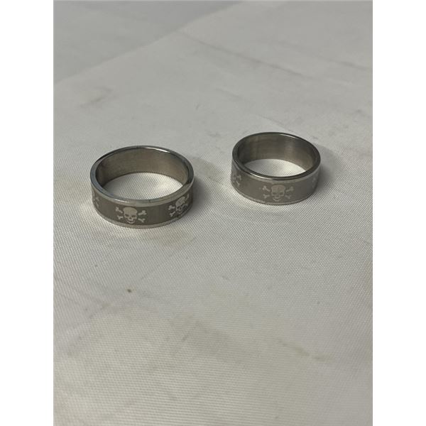 PAIR OF TITANIUM RAISED ENGRAVED SKULLS WEDDING RING SET SIZES 11 AND 14