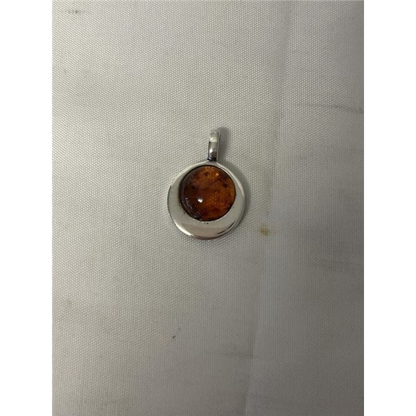 STERLING SILVER W/ AMBER PENDANT (TESTED) MARKED 925