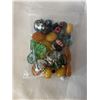 Image 2 : BAG OF BEADS FOR STRINGING 3 BRACELETS