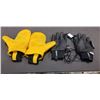 Image 1 : KARBON HEATED GLOVES WITH CHARGER, AND REFRIGIWEAR SIZE LARGE MITTENS