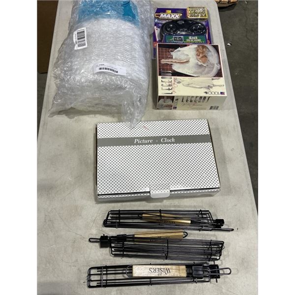 WISERS HOT DOG ROASTERS, GAME CONTROLLER, HUMIDIFIER ETC