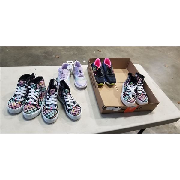 5 NEW GIRLS SNEAKERS SIZE 1