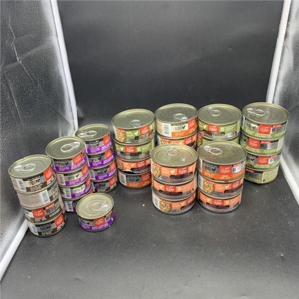 BOX OF NEW ORIJEN CAT FOOD BEST BEFORE 2027