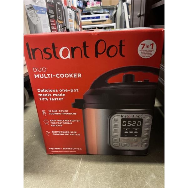 INSTANT POT DUO V5 7IN1 6QT PRESSURE COOKER - TESTED WORKING, RETAIL $159