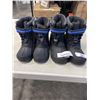 Image 1 : 2 NEW SIZE 1 AND 3 BOYS WINTER BOOTS