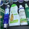 Image 7 : LOT OF NEW ANIMAL HYGIENIC PRODUCTS