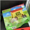 Image 2 : LOT OF NEW SCHLEICH FARMHOUSE PLAY SETS PACKAGING NOT IDEAL