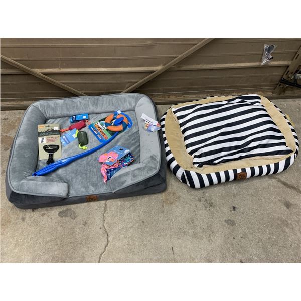 2 NEW DOG BEDS AND DOG ACCESSORIES