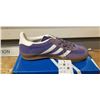 Image 3 : NEW PAIR OF ADIDAS GAZELLE SHOES SIZE US 4