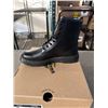 Image 4 : NEW PAIR OF DR. MARTENS AIR WAIR CREWSON BLACK CLASSIC PULL UP  SIZE US MENS 8, LADIES 9