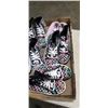 Image 3 : 5 NEW GIRLS SNEAKERS SIZE 2 AND 3