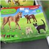 Image 5 : LOT OF NEW SCHLEICH FARMHOUSE PLAY SETS PACKAGING NOT IDEAL