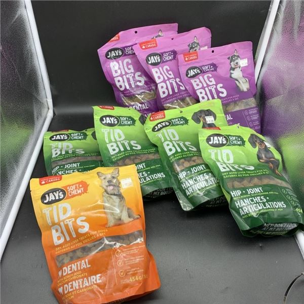 8 NEW BAGS OF DRY AGE LIVER TREATS FOR DOGS BEST BEFORE MAY 2027