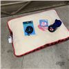 Image 1 : NEW DOG BED AND DOG ACCESSORIES
