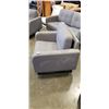 Image 3 : 3PC GREY COUCH SEAT - SOFA, LOVESEAT, ARM CHAIR
