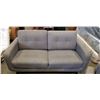 Image 4 : 3PC GREY COUCH SEAT - SOFA, LOVESEAT, ARM CHAIR
