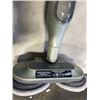 Image 3 : SHARK FLOOR STEAMER W/ ACCESORIES
