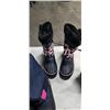 Image 3 : 4 NEW SIZE 1 GIRLS WINTER BOOTS