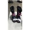 Image 5 : 4 NEW SIZE 1 GIRLS WINTER BOOTS