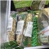 Image 7 : LOT OF NEW RABBIT FOOD AND ACCESSORIES