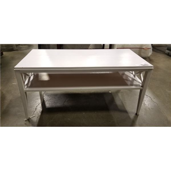 WHITE COFFEE TABLE