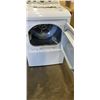 Image 4 : GE HIGH EFFICIENCY DEEP FILL WASHER AND GE HE DRYER, SET, BOTH WORKING