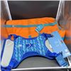 Image 1 : NEW RC PETS SIZE XL COOL COMFORT HARNESS AND SIZE XL TITLE LIFE VEST RETAIL $150