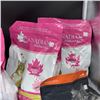 Image 3 : THREE BAGS OF CANADIAN NATURALS CHICKEN AND BROWN RICE RECIPE FOR CATS WITH GO SOLUTIONS SENSITIVE C